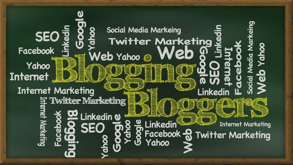 An Introduction to Blogging | Contact List Builder